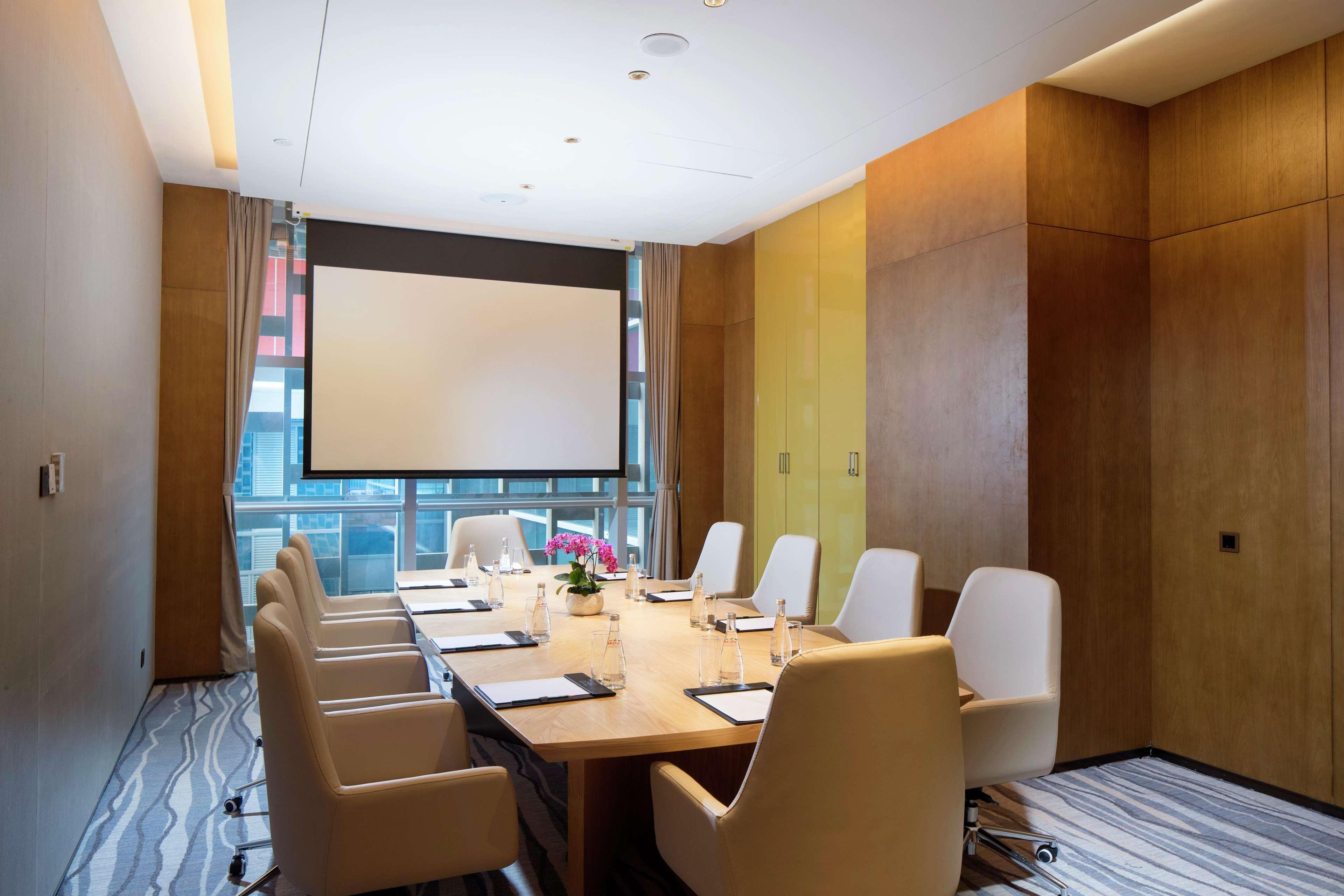 Hilton Garden Inn Zhuhai Hengqin Exterior photo