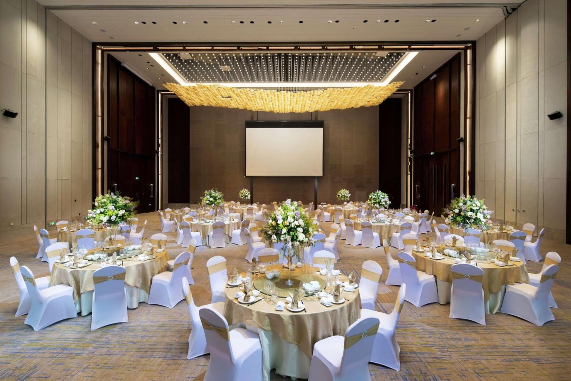Hilton Garden Inn Zhuhai Hengqin Exterior photo