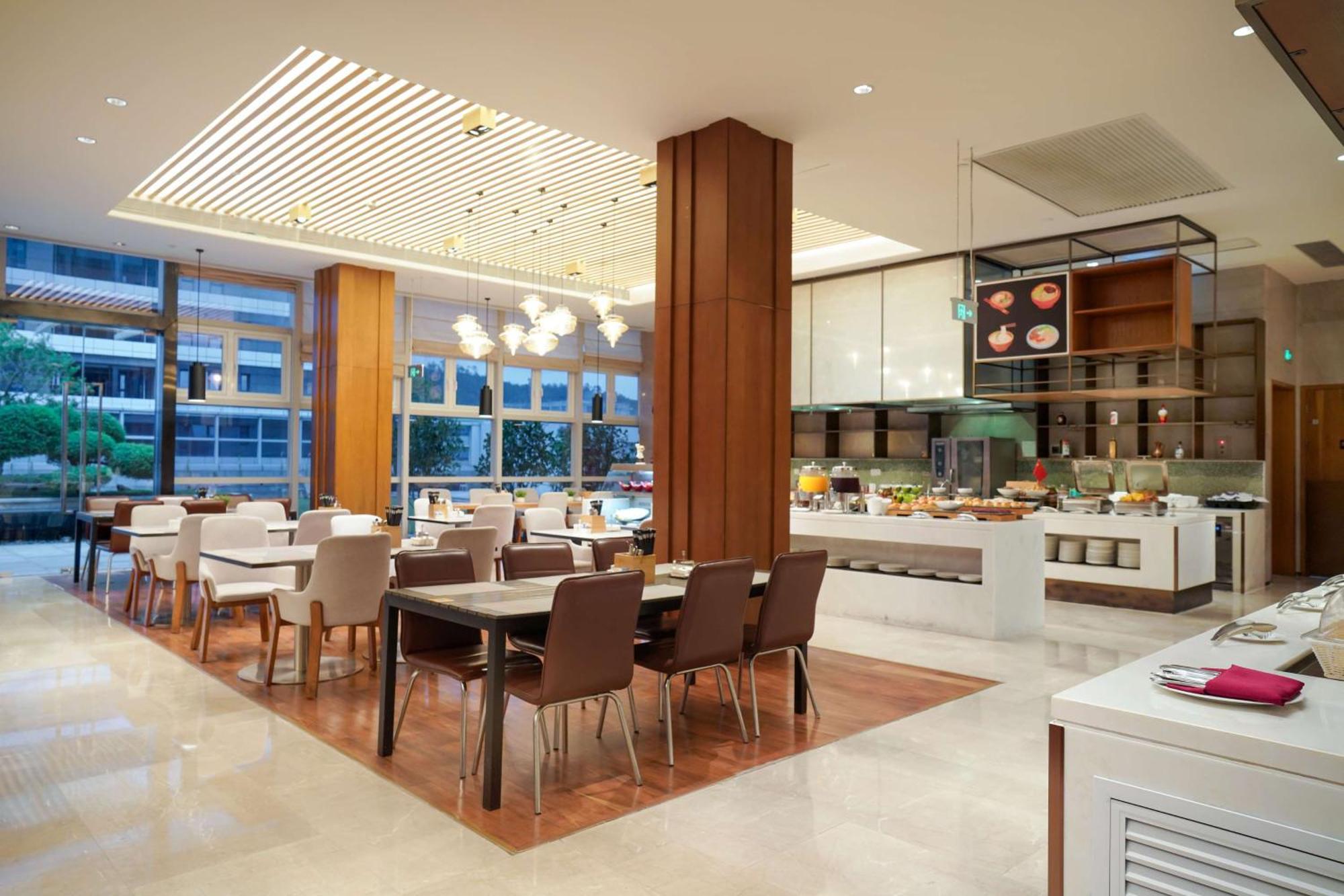 Hilton Garden Inn Zhuhai Hengqin Exterior photo